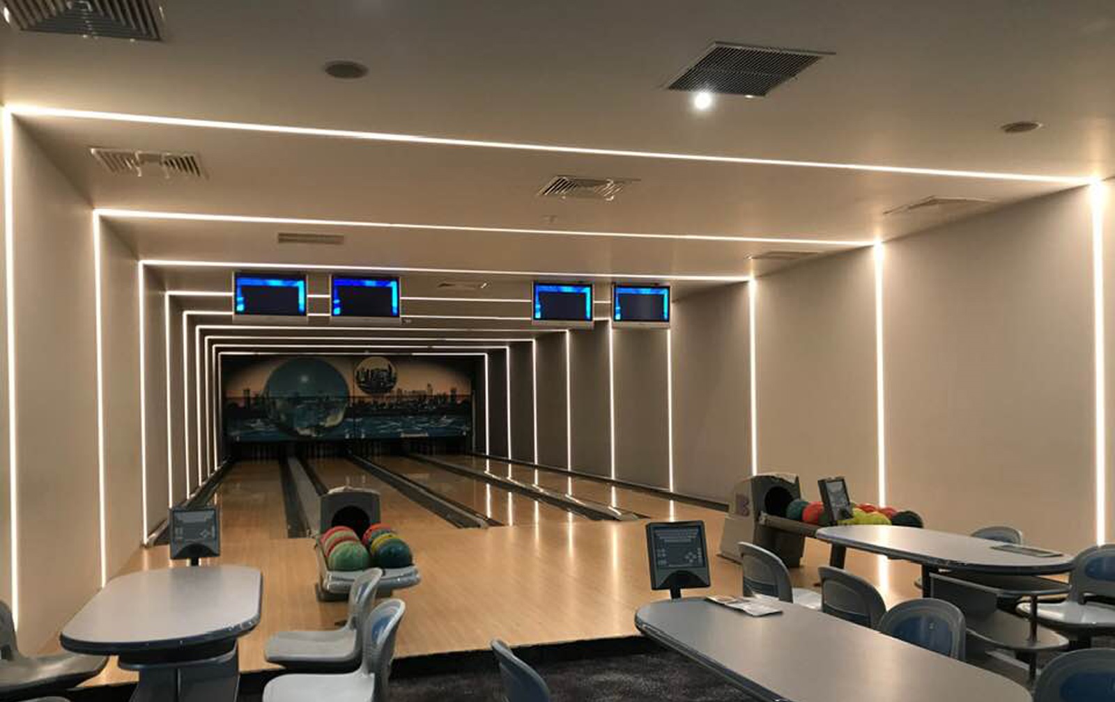 Club Bowling International Sinaia